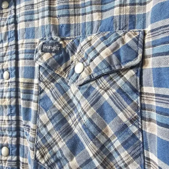 Wrangler Brushpopper Shirt Men's Size XLT Long‎ Tail Plaid Snaps Blue Vintage - Picture 3 of 15
